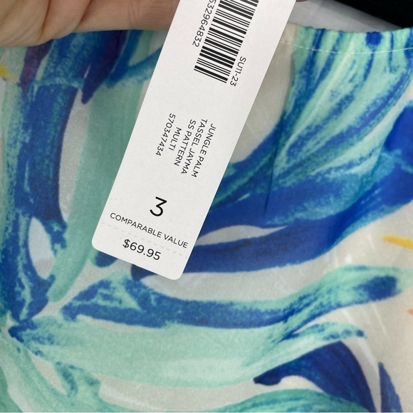 Chicos Jungle Palms Jayma Tassel Top - Picture 3 of 9